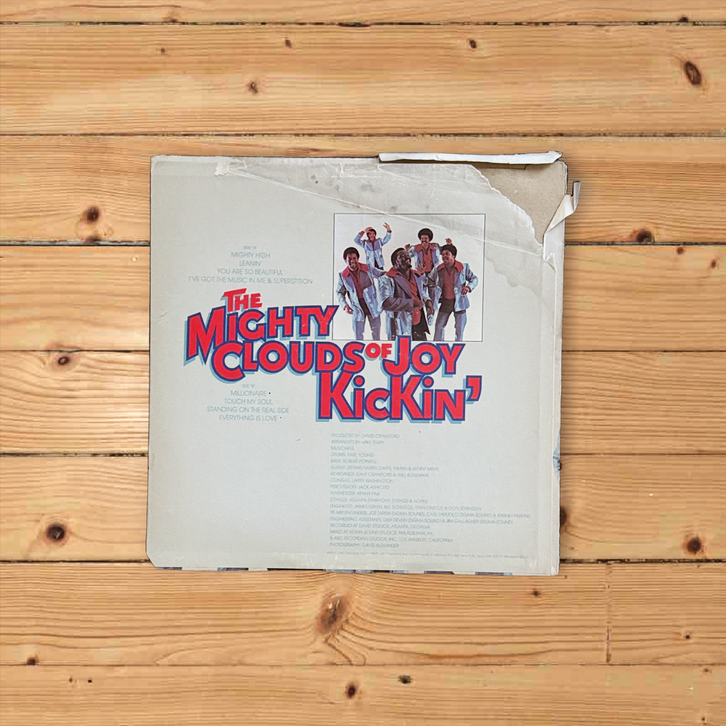 The Mighty Clouds of Joy – Kickin’ (1975)